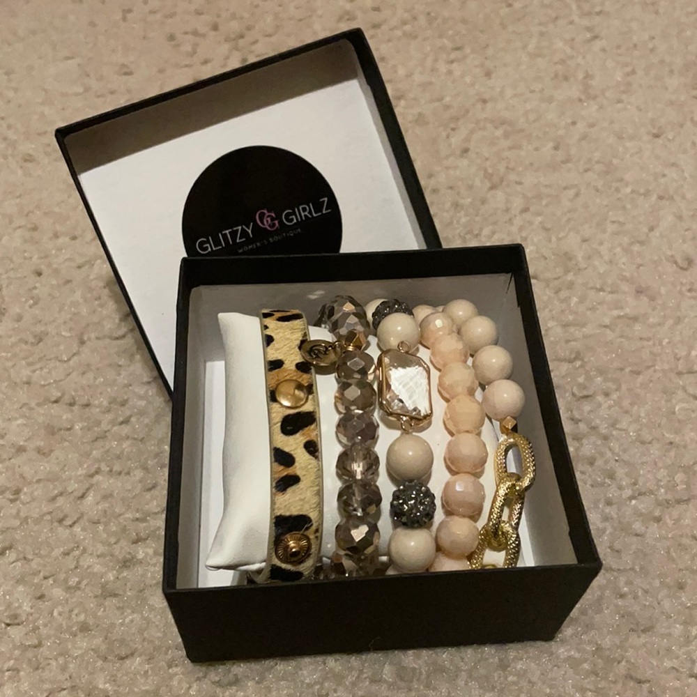Bracelet set